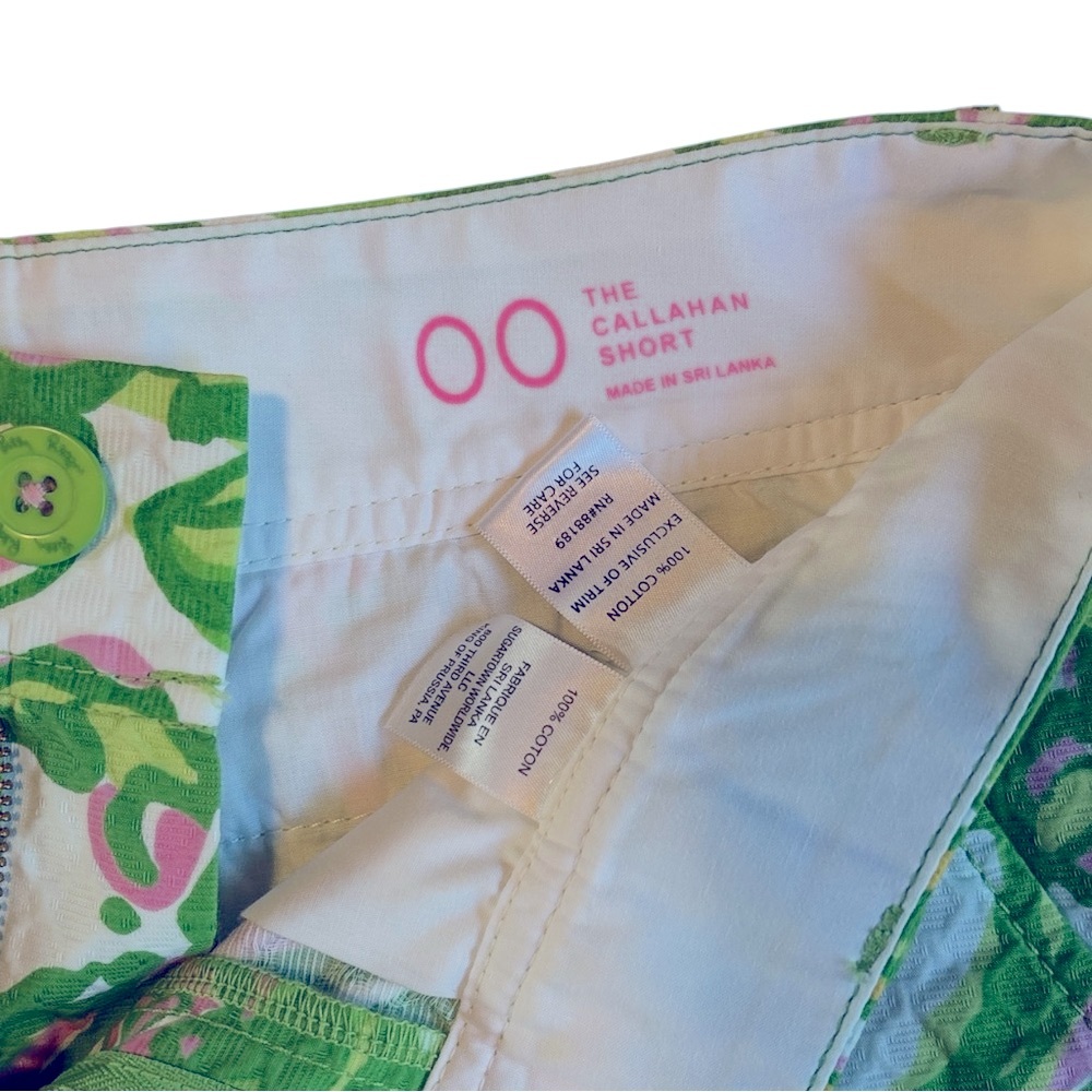 Lilly Pulitzer 5" Callahan Short in Seeing Pink Elephants Print - Picture 4 of 4